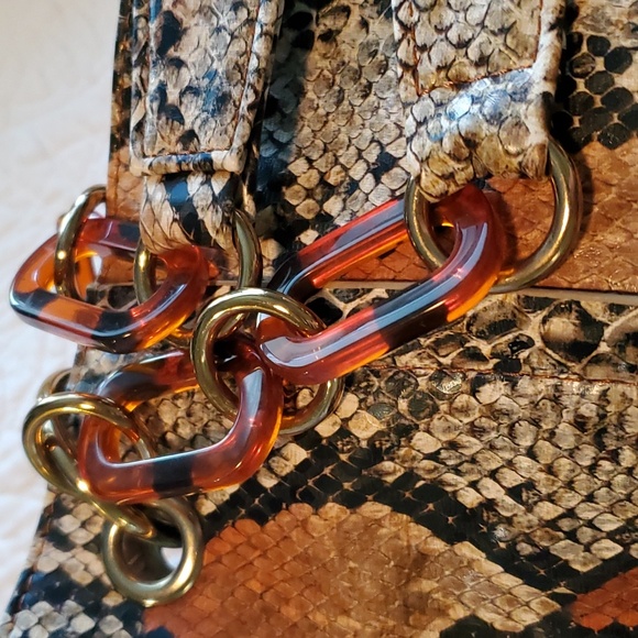 Big buddy faux snake skin purse - Picture 3 of 12